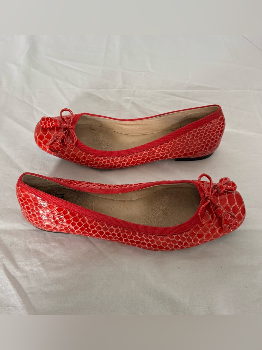 Stuart Weitzman Red Snake-Print Bow Ballet Flats 9